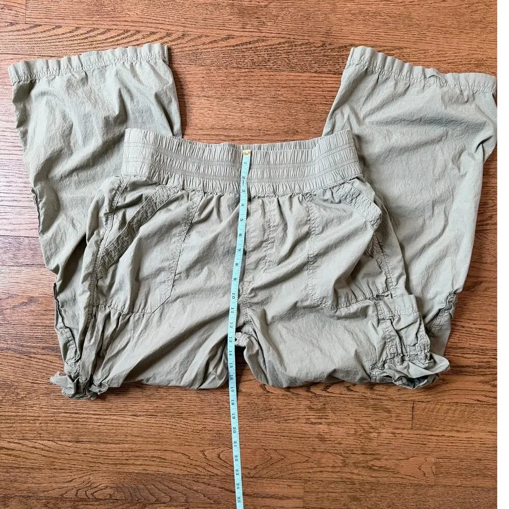 Aerie Olive Green Easiest Cargo Wide Leg Baggy Pants Size Large - Picture 8 of 9